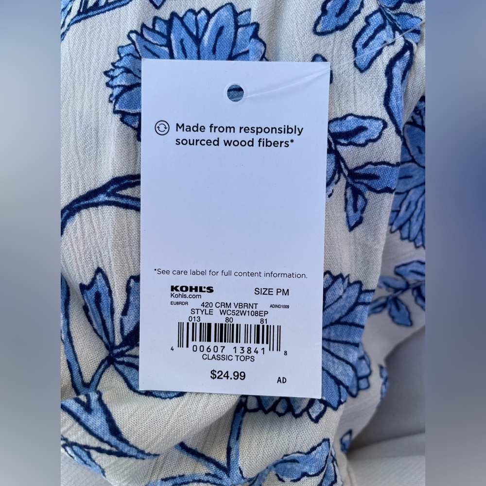 Women's Croft & Barrow® Front Yoke Popover Blouse Petite Medium NWT - Picture 13 of 16